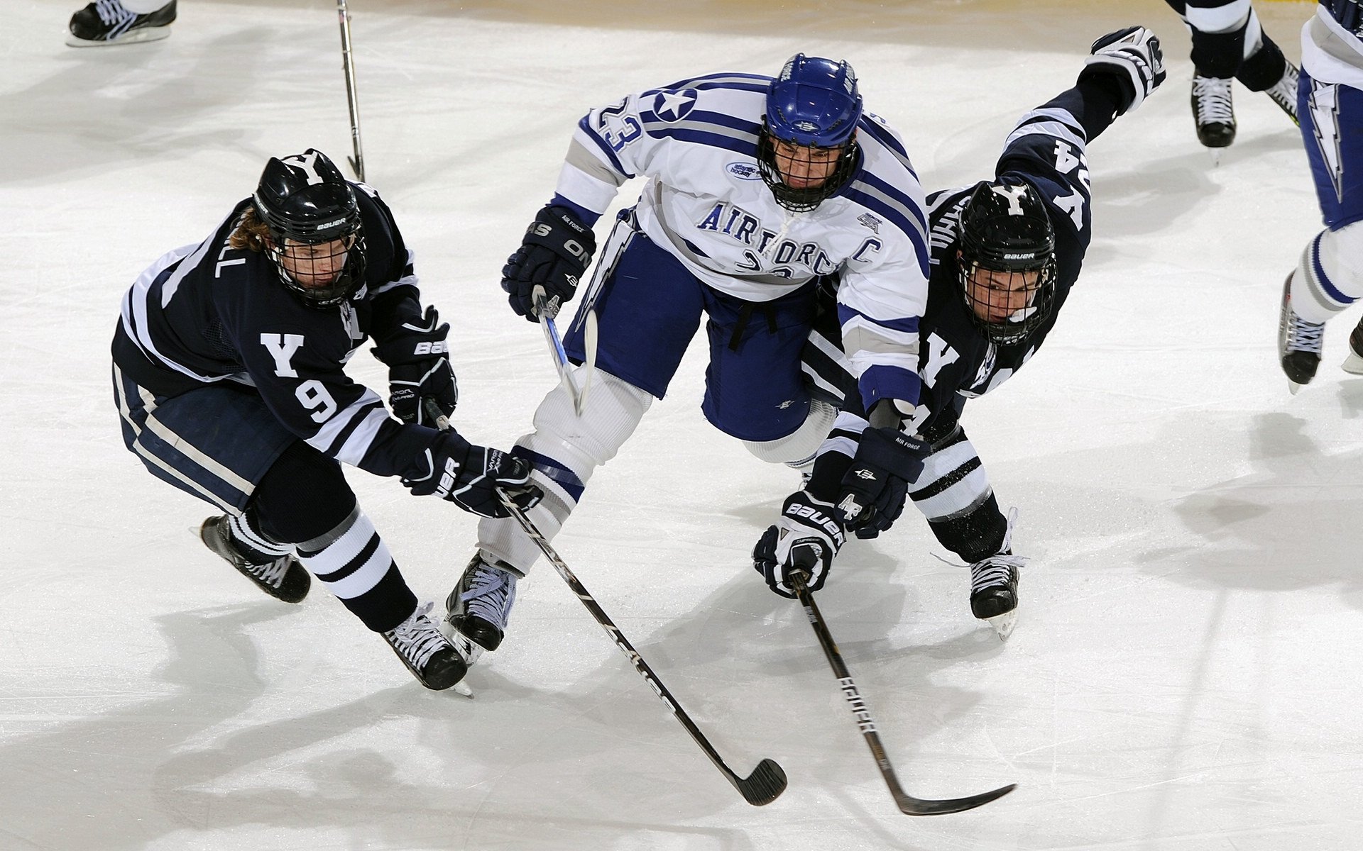 NBA季后赛之夜，当伊布式杀伤力降临篮球场